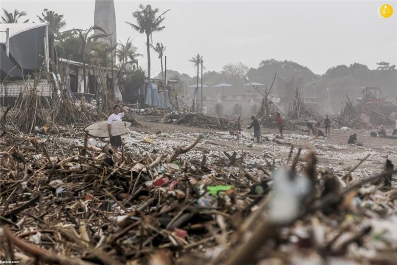 ساحل محبوب بالی، مملو از زباله/ عکس