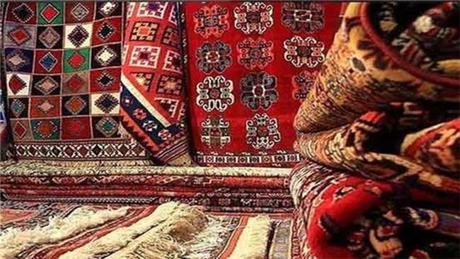 گلایه تولیدکنندگان فرش از انتقال مرکز ملی فرش به وزارت میراث فرهنگی