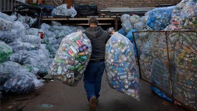 درآمد بازیافت زباله در آمریکا ۹۱ برابر درآمد نفت ایران!