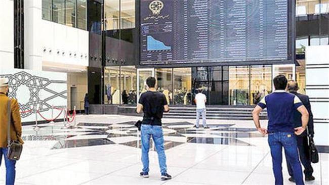 سهامداران وام صد میلیون تومانی می‌گیرند؟