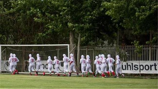 چرا کسی حق تیم ملی فوتبال زنان را نمی دهد؟