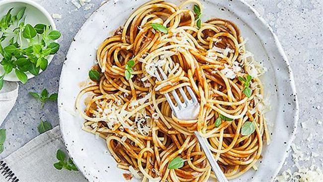 شام خوردن در این ساعت عمر را زیاد می‌کند