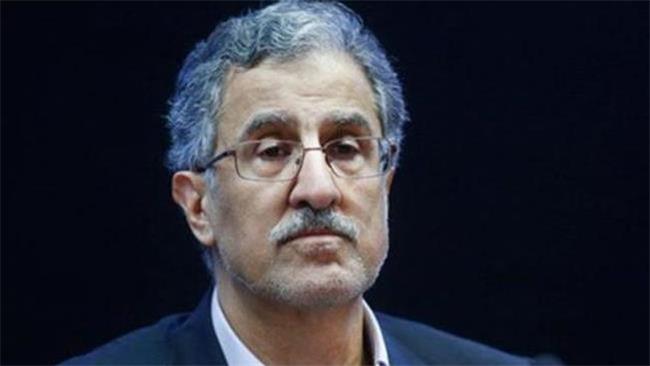 نباید فاصله ارز نیما با بازار آزاد زیاد شود