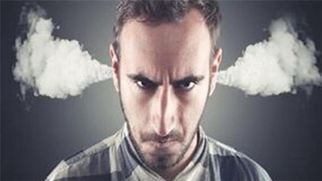 علت عصبانیت بی دلیل چیست؟