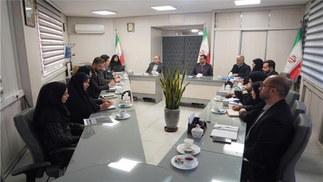 «قله سازی» معلمان ابتدایی گمنام و خلاق مورد توجه قرار گیرد