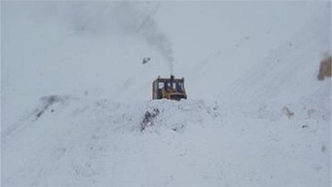 بازگشایی گردنه کلوسه فریدونشهر دراستان اصفهان