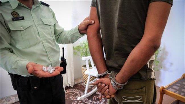 انهدام پاتوق توزیع مواد مخدر در اصفهان