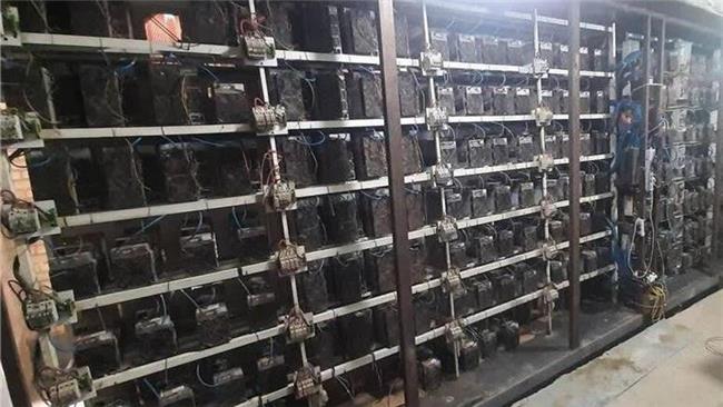 فشار ۲۴۰۰ مگاواتی ماینرهای کشف شده بر شبکه برق