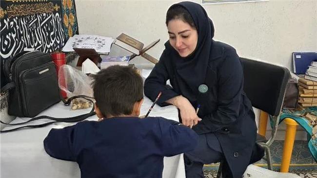 غربالگری دانش آموزان شهر‌ ویست خوانسار، توسط تیم‌متخصص مهرآنا