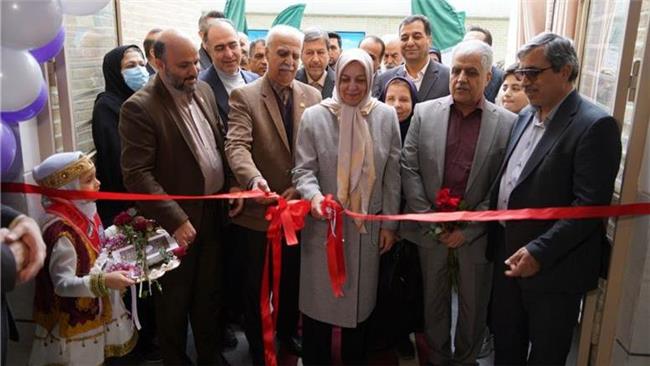 افتتاح همزمان سه آموزشگاه در استان اصفهان با حضور معاون وزیر