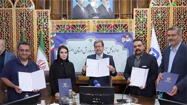 امضای تفاهم‌نامه‌های کلان ۲۷۳۰ مگاواتی برق سبز و هموارسازی مسیر احداث نیروگاه‌های خورشیدی بزرگ مقیاس
