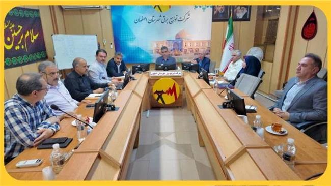 همگرایی شرکت توزیع برق اصفهان، اصناف و دستگاه‌های نظارتی برای عبور از پیک مصرف
