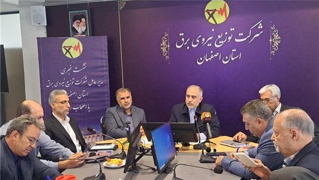 از خسارت ۱۴۰۰ میلیارد تومانی جنگ به شبکه برق اصفهان تا هدف‌گذاری برای ظرفیت هزار مگاواتی خورشیدی