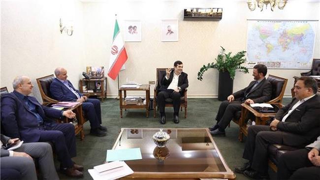 دیدار شش نفر از نمایندگان مجلس با وزیر ورزش و جوانان