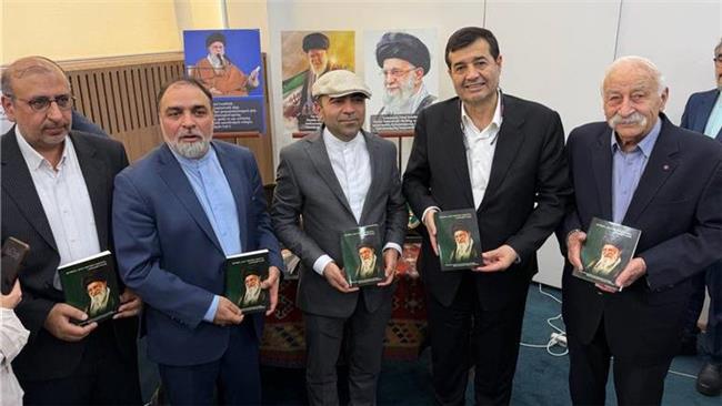 کتاب «خون دلی که لعل شد» با حضور وزیر ورزش در ارمنستان رونمایی شد