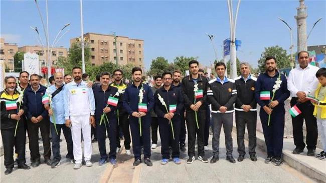 استقبال نصف‌جهان از سفیر ملی انرژی و رکورددار جهانی دوومیدانی از تخت فولاد تا پل خواجو؛ سی و سه پل و میدان نقش جهان