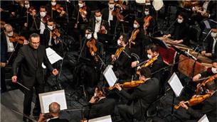 پایکوبی مردم در شب ارکستر ملی