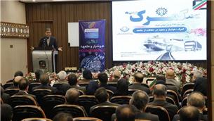 گمرک، خط مقدم «جنگ اقتصادی» و «اعتماد اجتماعی» است/ هشدار استاندار اصفهان نسبت به سنگ‌اندازی در مسیر صادرکنندگان