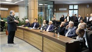 بازدید سرزده رئیس جمهور از مرکز ملی پایش و کنترل مصرف برق شهیده ندا رفیعی پارسا
