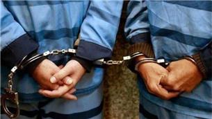 زمین‌گیر شدن خودروی حامل مواد مخدر با شلیک پلیس و دستگیری دو سوداگر مرگ